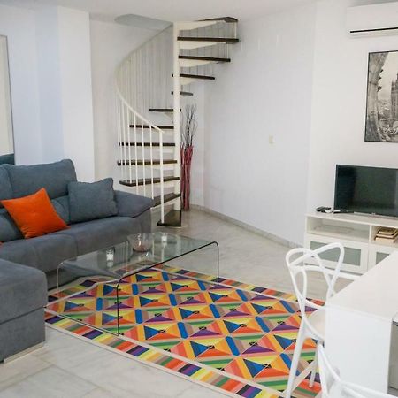 Rentalsevilla Espacioso Duplex En La Puerta Real Екстериор снимка
