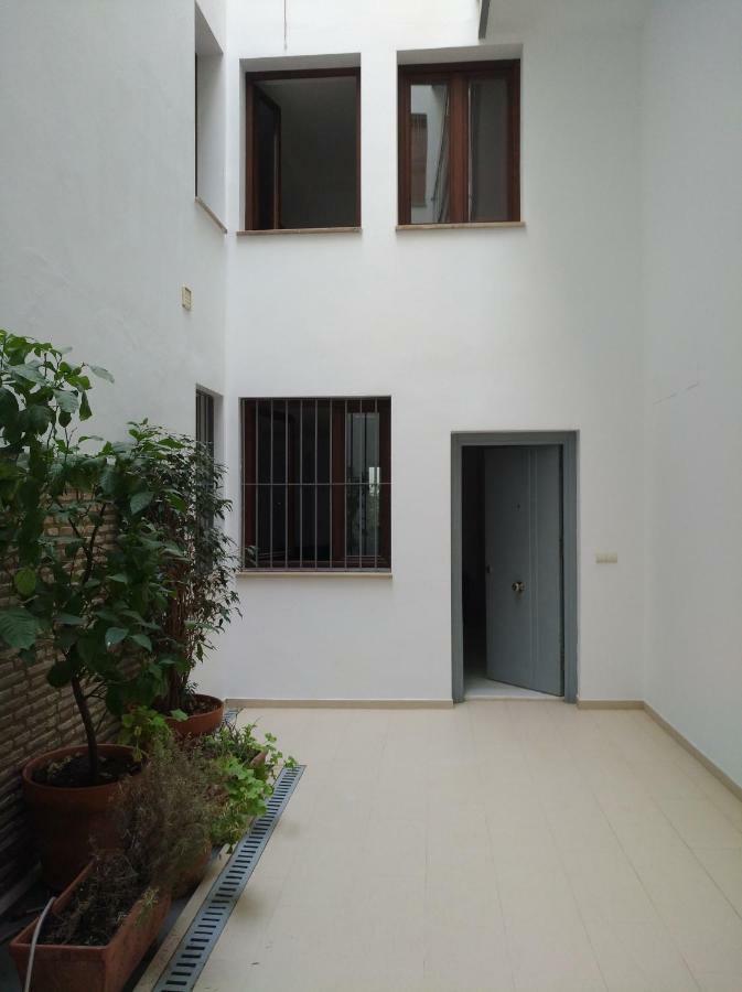 Rentalsevilla Espacioso Duplex En La Puerta Real Екстериор снимка