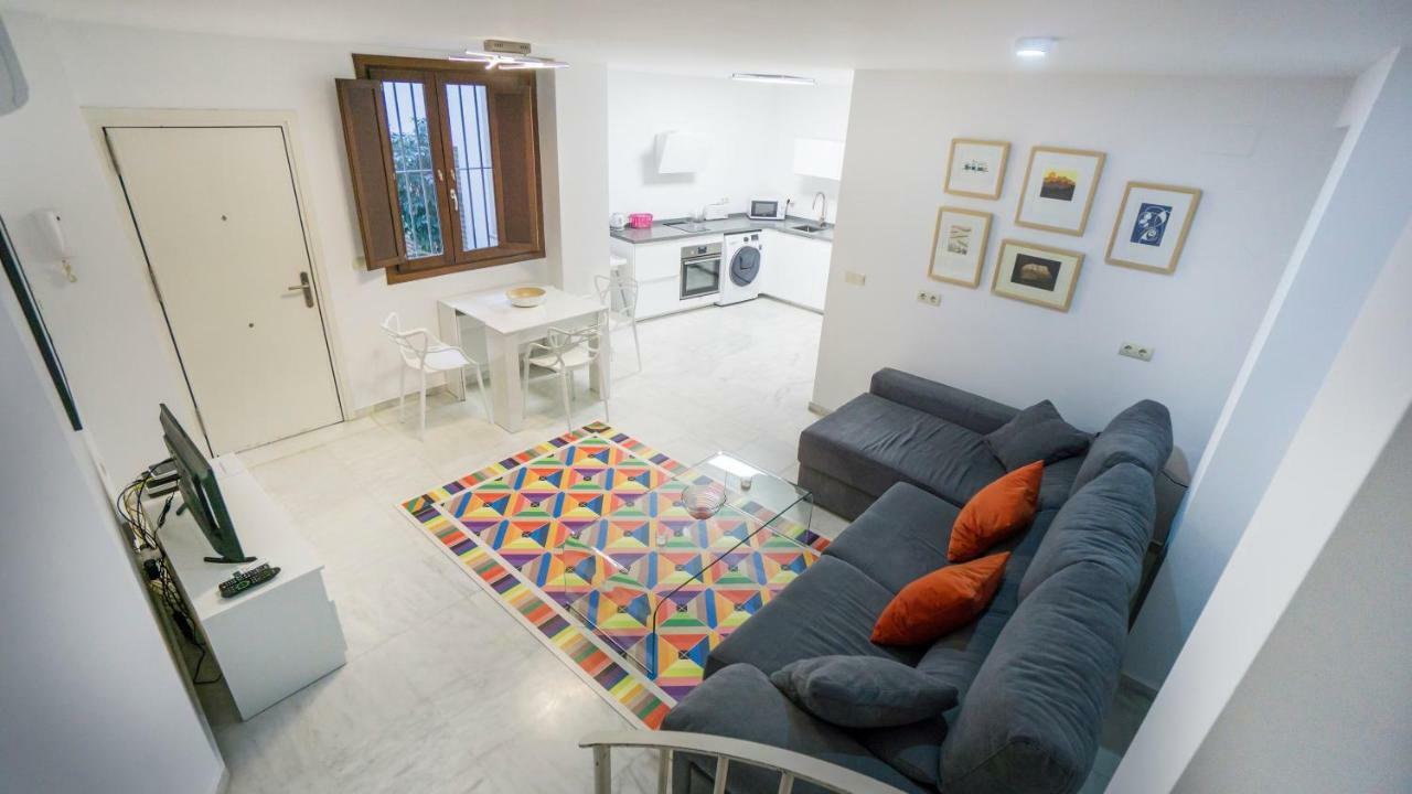 Rentalsevilla Espacioso Duplex En La Puerta Real Екстериор снимка