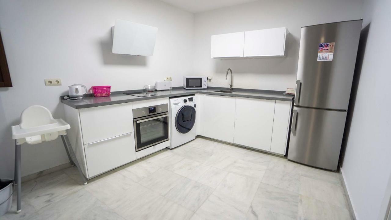 Rentalsevilla Espacioso Duplex En La Puerta Real Екстериор снимка