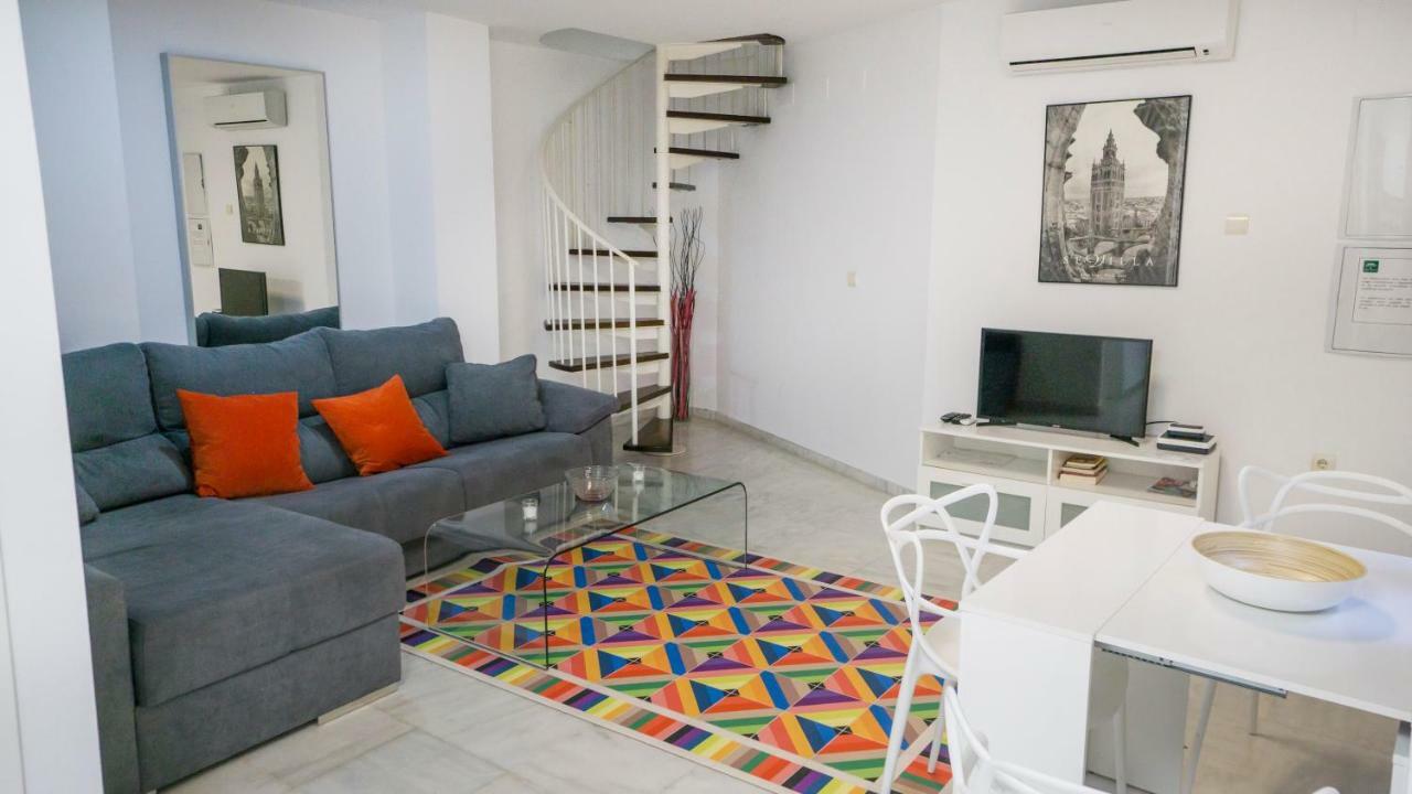 Rentalsevilla Espacioso Duplex En La Puerta Real Екстериор снимка