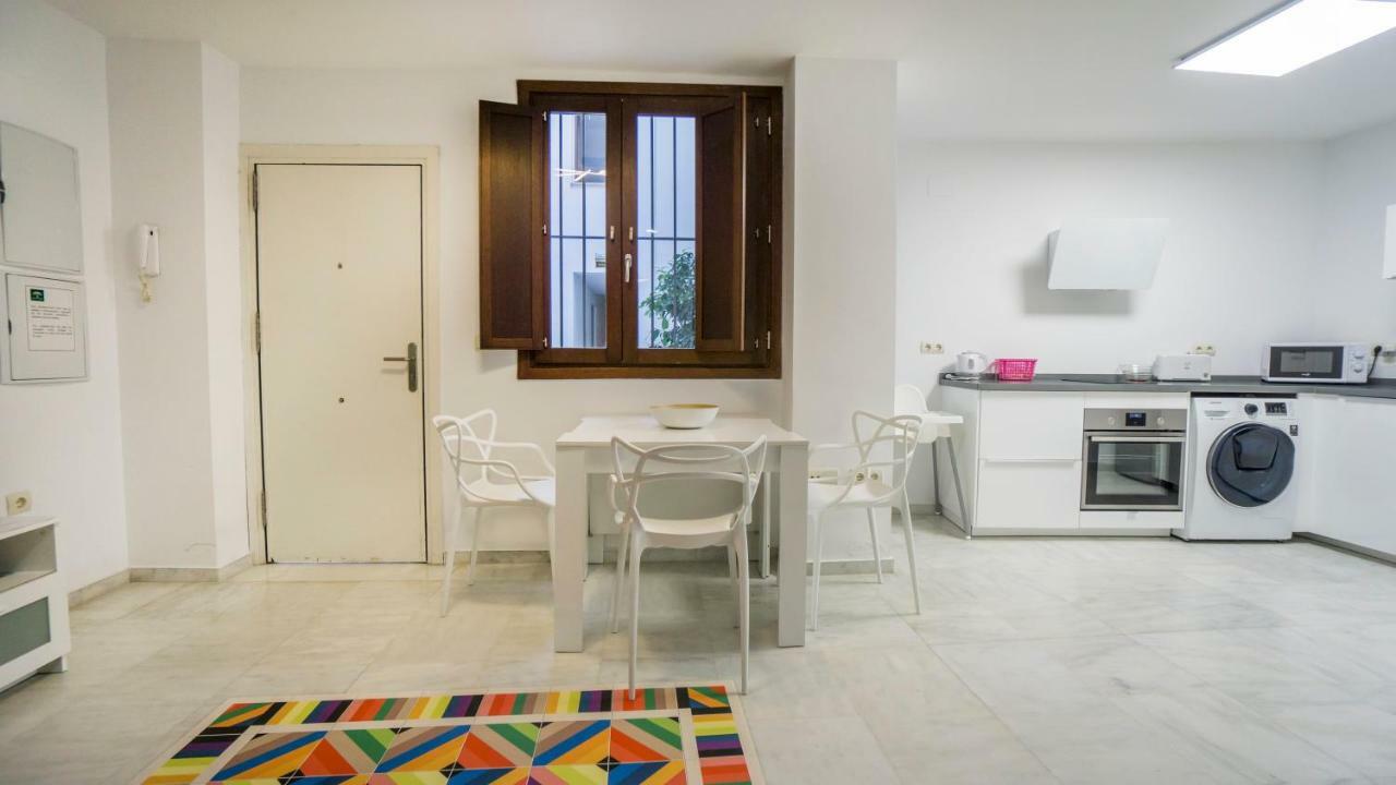 Rentalsevilla Espacioso Duplex En La Puerta Real Екстериор снимка
