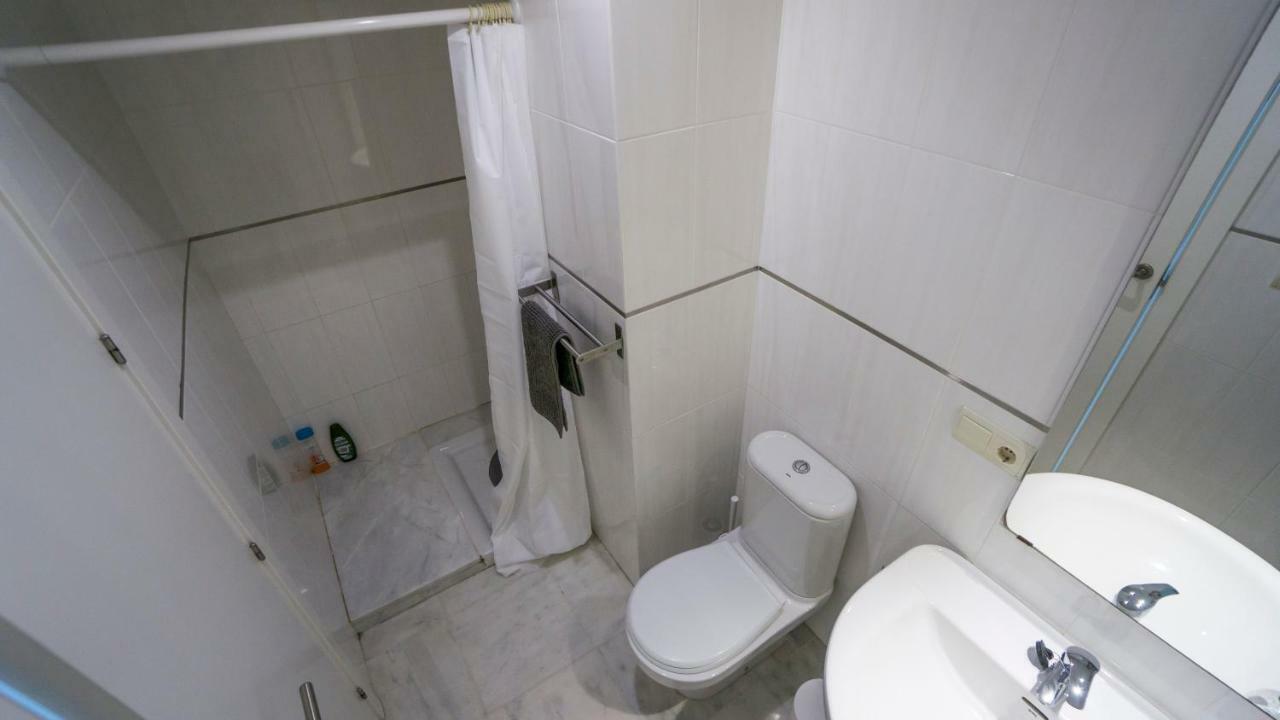 Rentalsevilla Espacioso Duplex En La Puerta Real Екстериор снимка