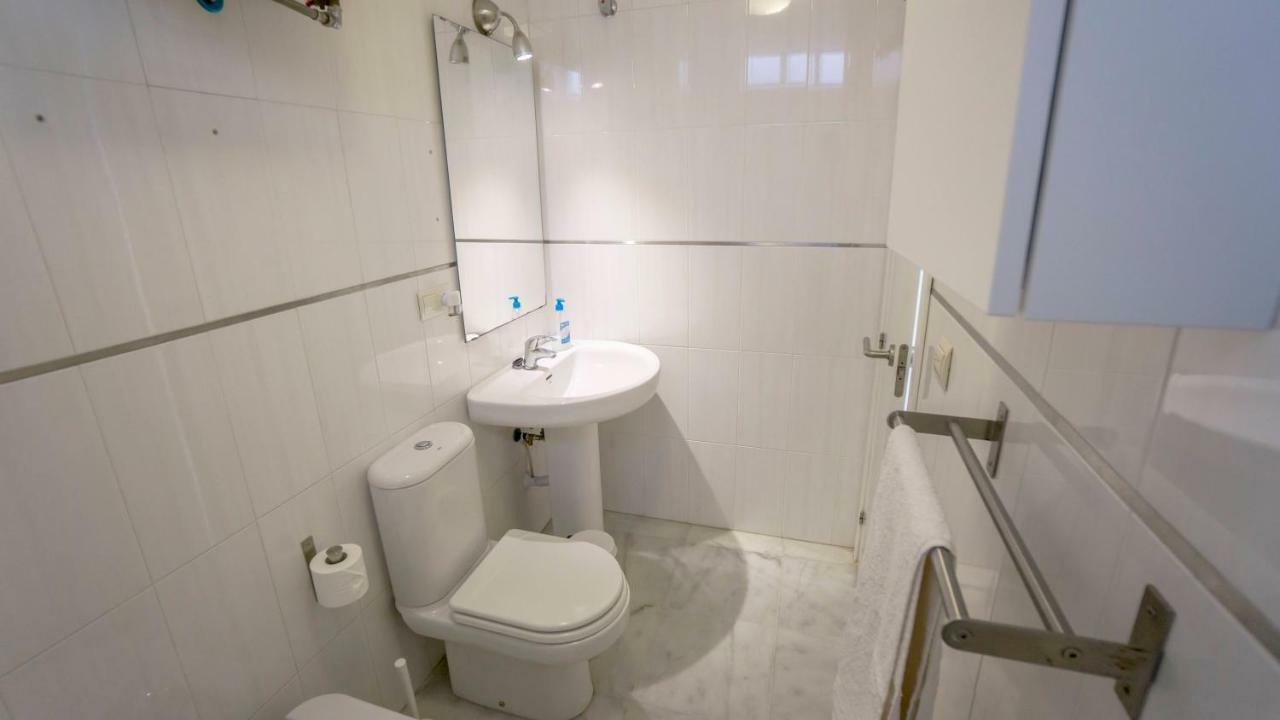 Rentalsevilla Espacioso Duplex En La Puerta Real Екстериор снимка
