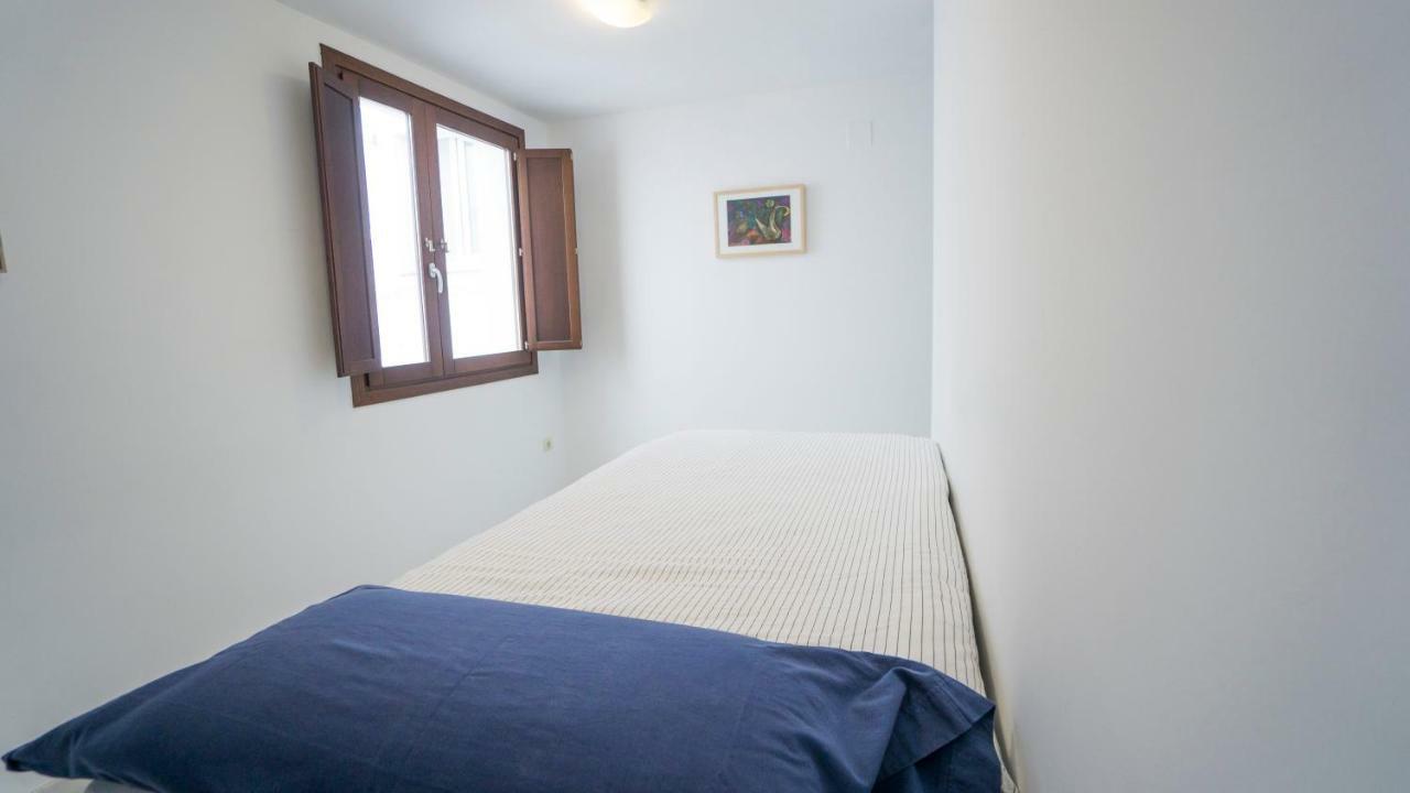 Rentalsevilla Espacioso Duplex En La Puerta Real Екстериор снимка